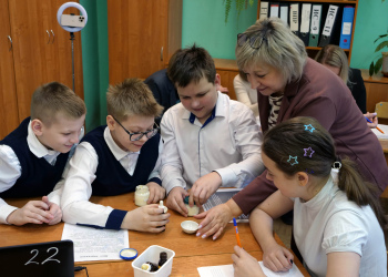 Фото 4 к новости Серия открытых занятий в рамках проекта «Метрологический образовательный кластер Росстандарта» прошли в регионе