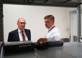 Фото 1 к новости Нижегородский ЦСМ с рабочим визитом посетил ректор НГТУ им. Р.Е. Алексеева Сергей Дмитриев